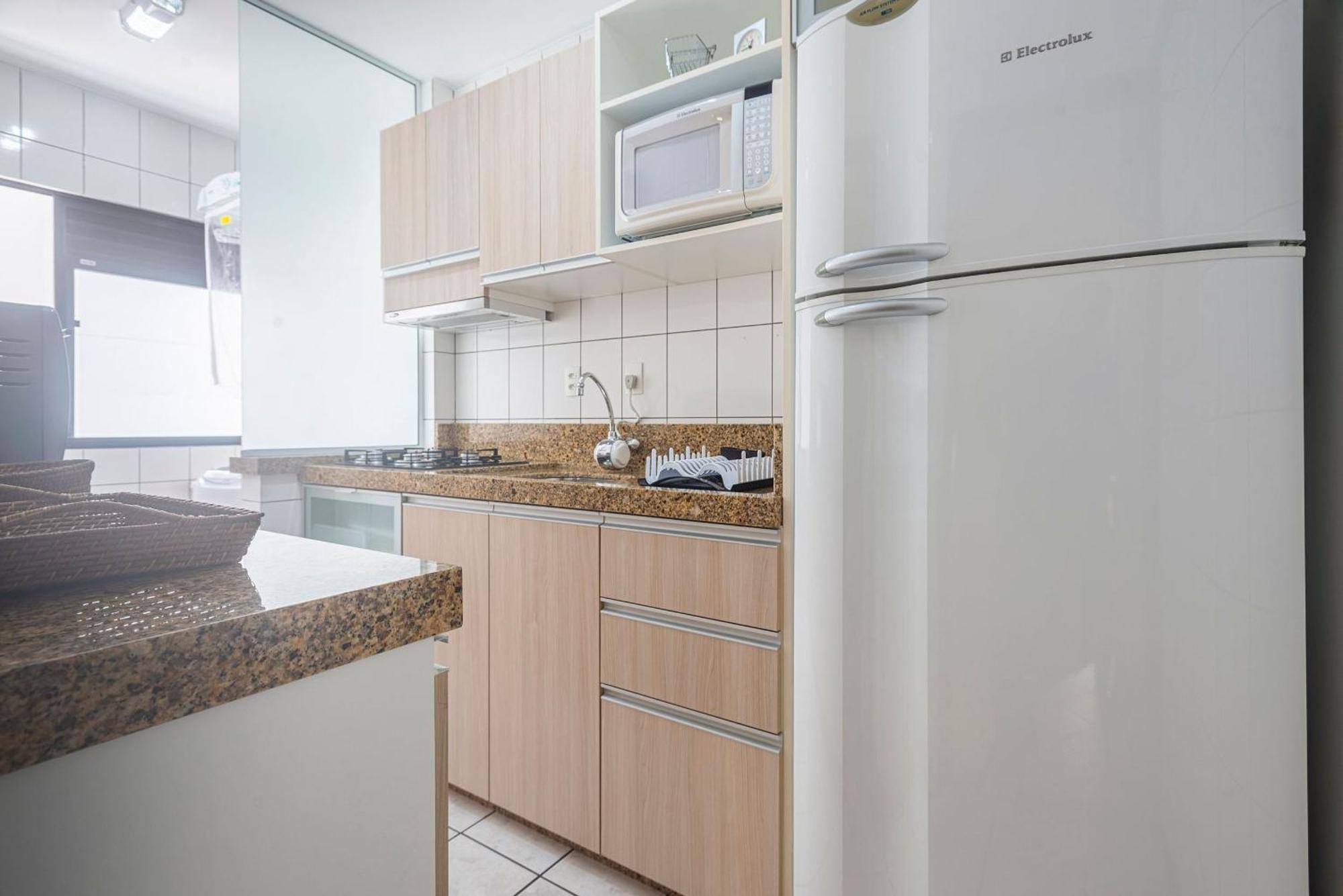 Apartamento Slns043 - Ape 2q+2wc Em Localizacao Privilegiada *