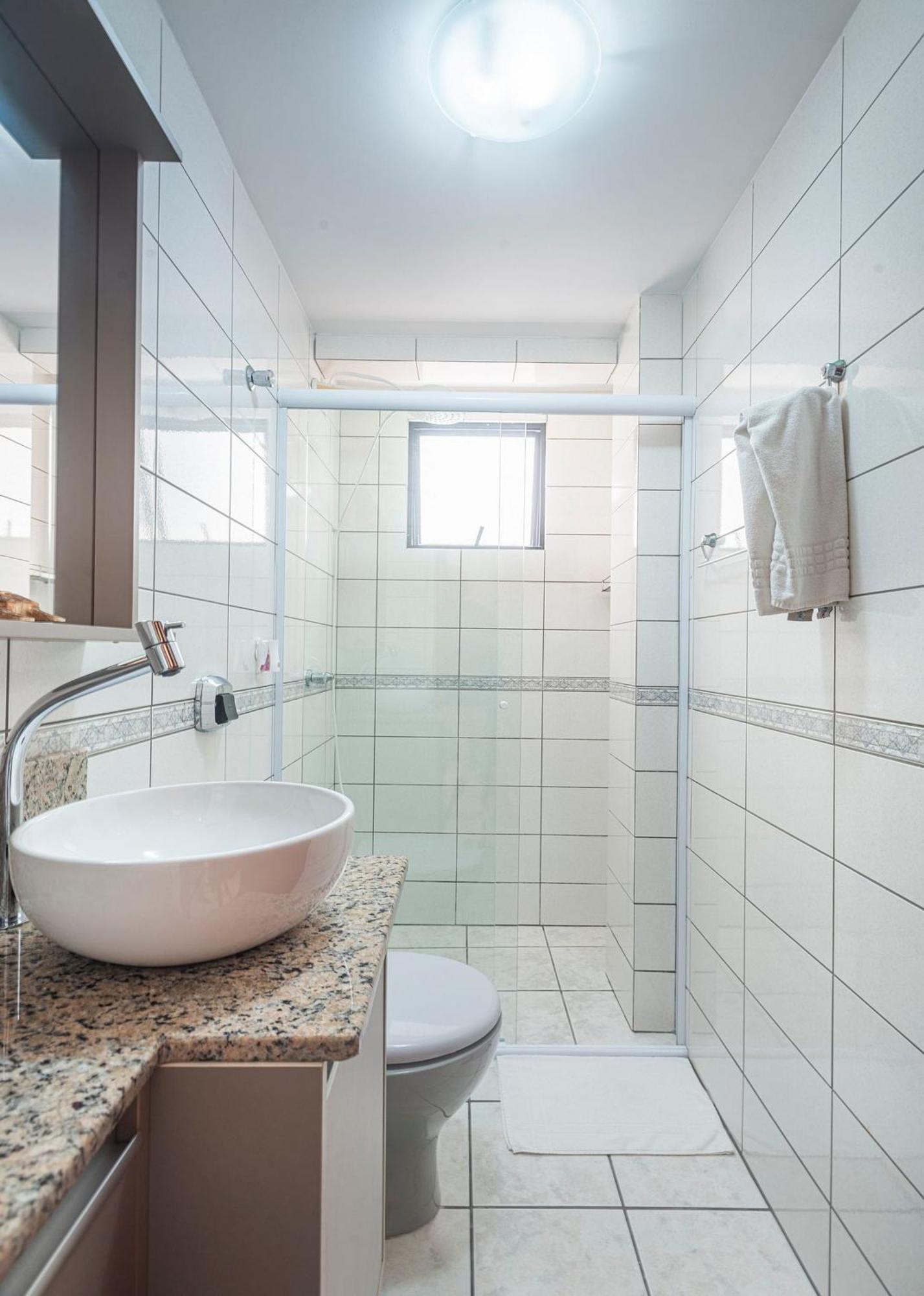 Slns043 - Ape 2q+2wc Em Localizacao Privilegiada * Balneario Camboriu
